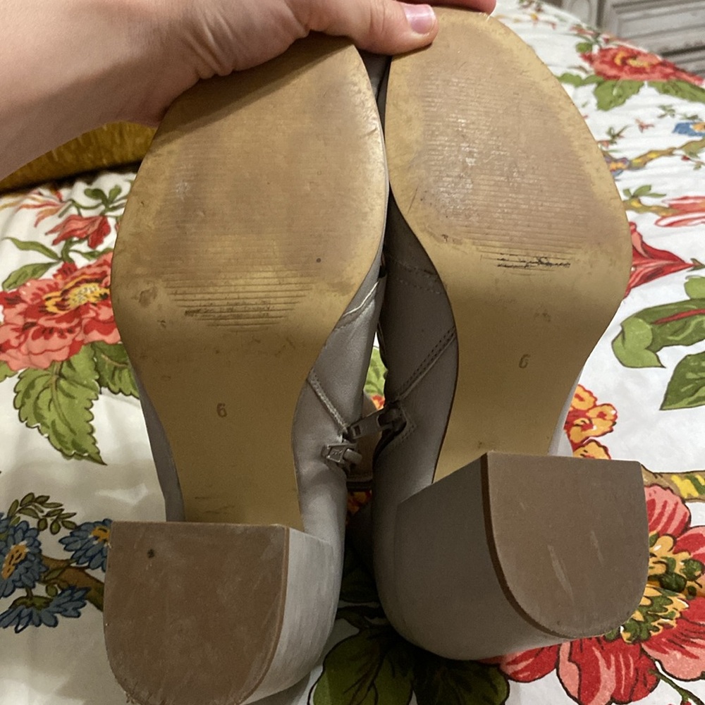 Bow booties 🎀 - Picture 5 of 5